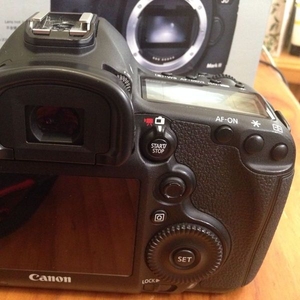 Canon EOS 5D Mark III только тела 